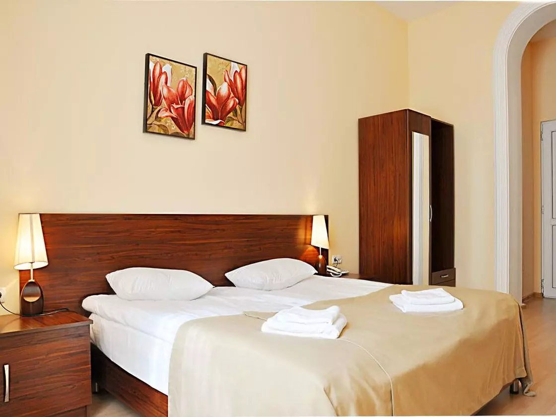 GARDEN_SHABAVIZ (4).jpg